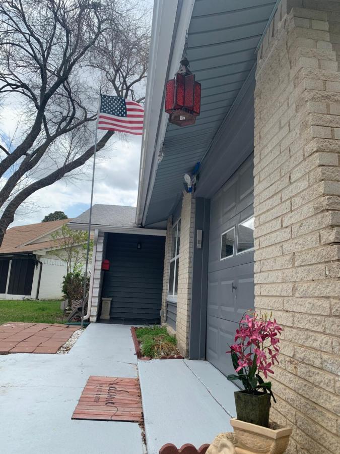 Oasis 3 Near Dfw Airport With Mediterranean Setting Irving Exteriör bild