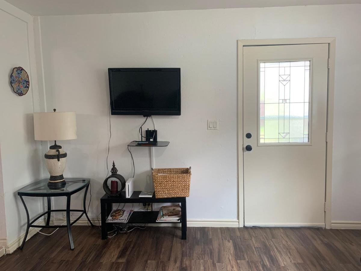 Oasis 3 Near Dfw Airport With Mediterranean Setting Irving Exteriör bild